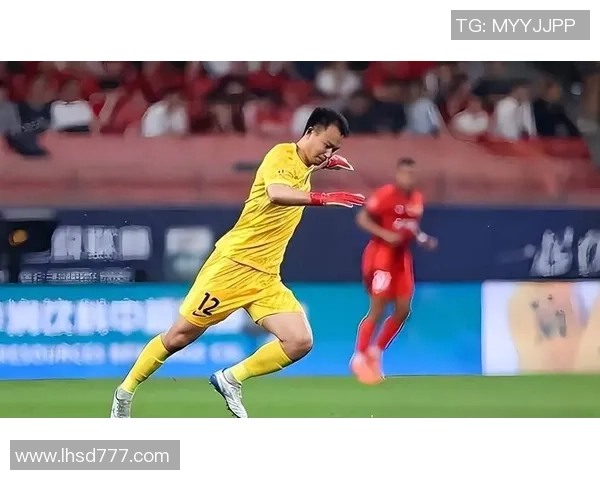 中超赛场惊现冷门莱比锡逆转里昂补时绝杀引发全场狂欢